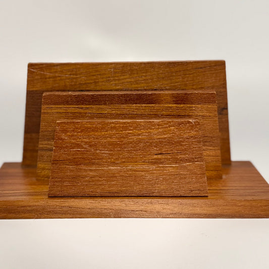 Dansk vintage brevholder i massiv teak