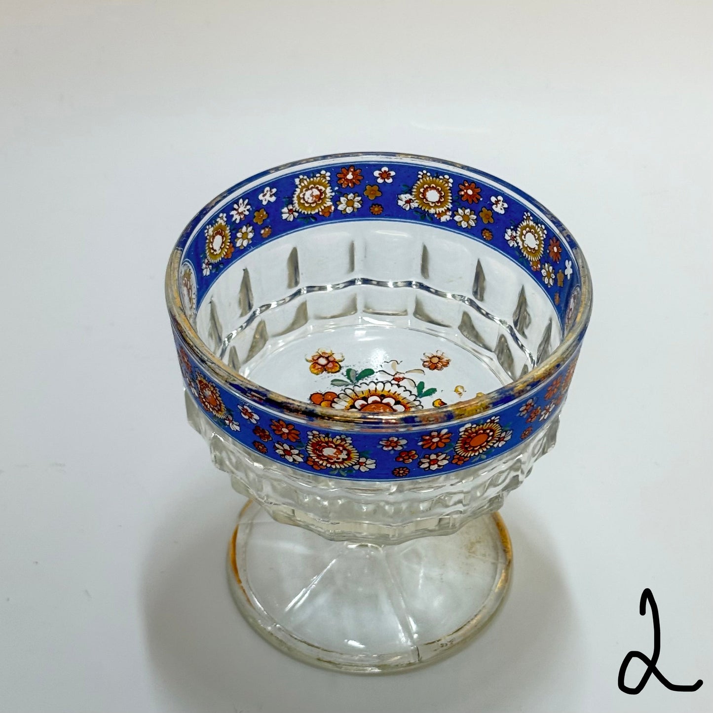 VARIANT 2 - Italiensk champagne/dessertskål på fod i emaljemalet glas – 1960’erne