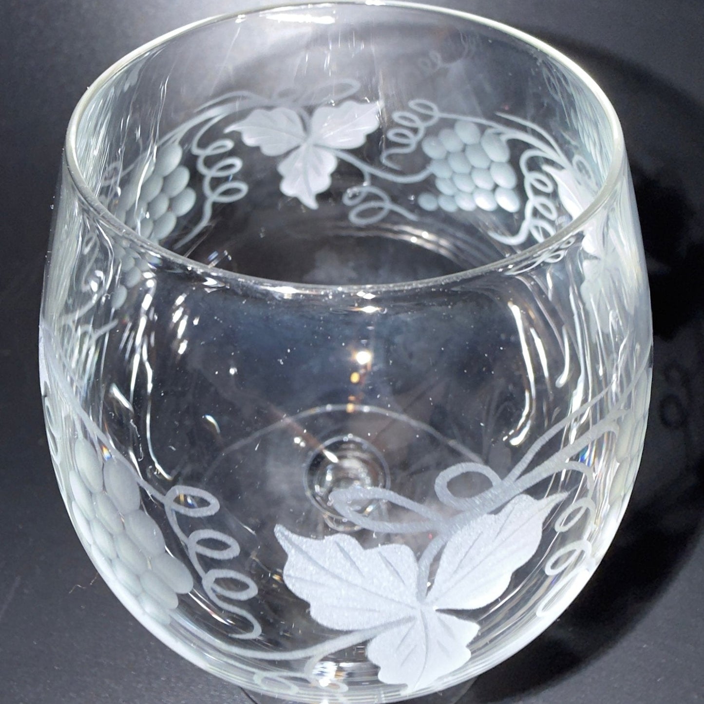 Bacchus cognacglas – ætsede druer og vinblade – vintage - Frøken Lilly