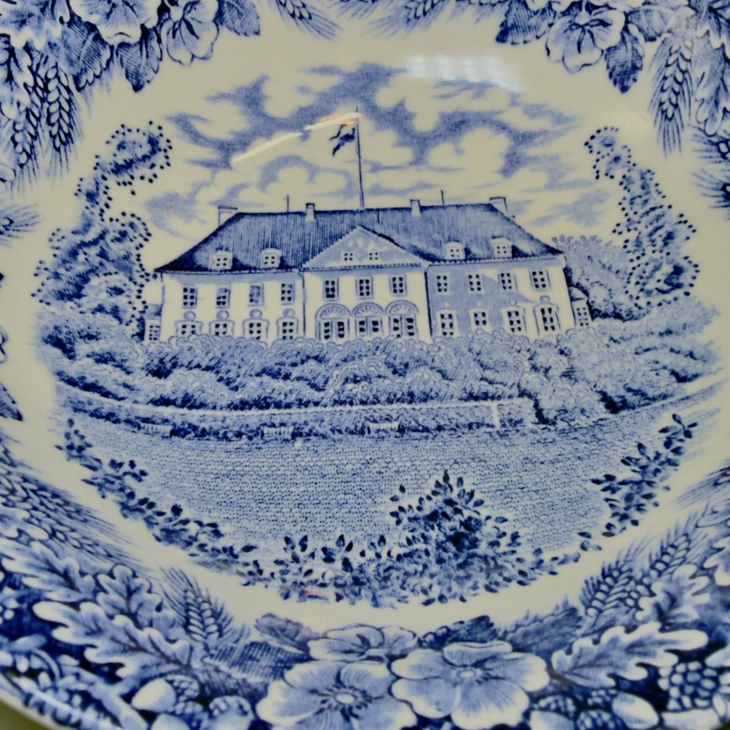 Imerco jubilæumstallerken, dyb lille skål, 15 cm – Marselisborg Slot fra 1978 - Frøken Lilly
