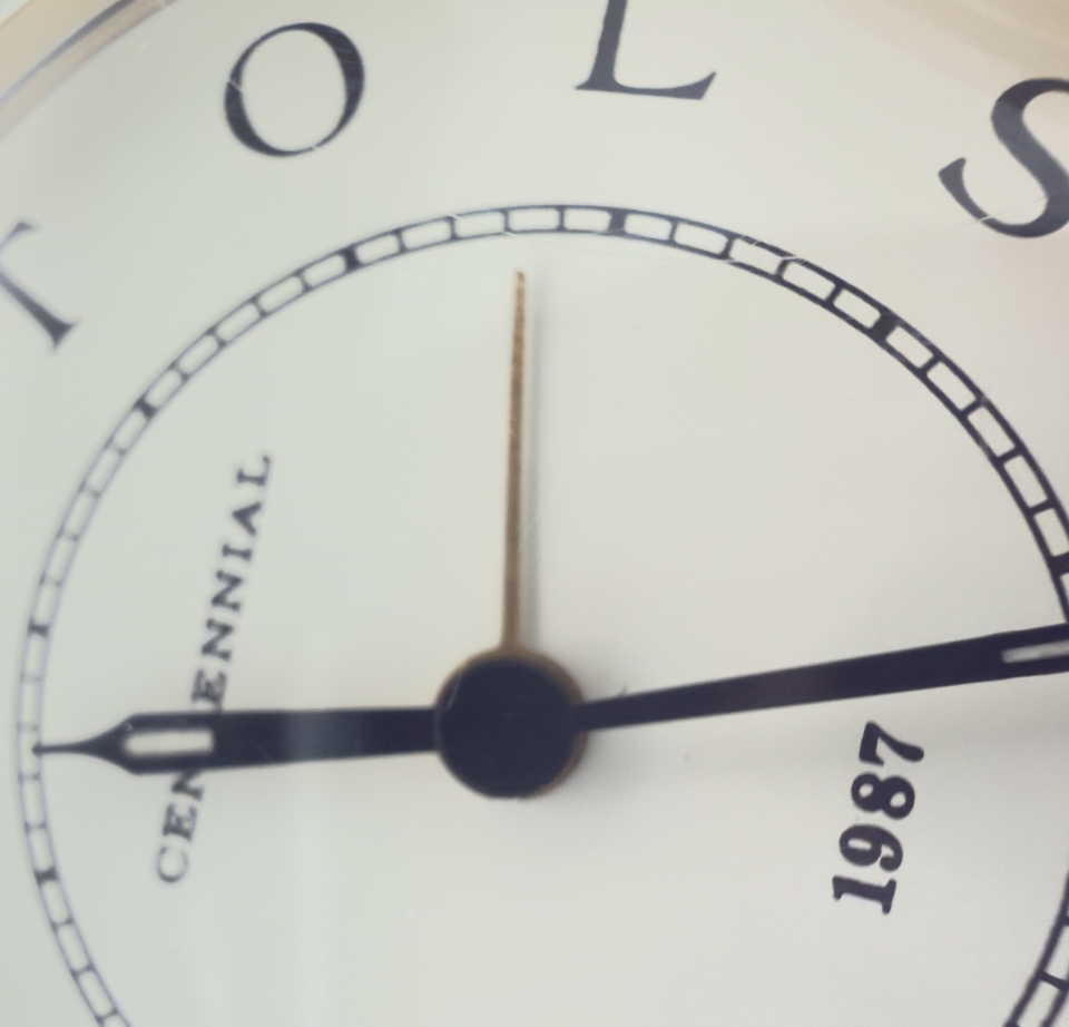 Bristol-Myers Centennial 1987 bordur/rejseur med alarm – firmamemorabilia