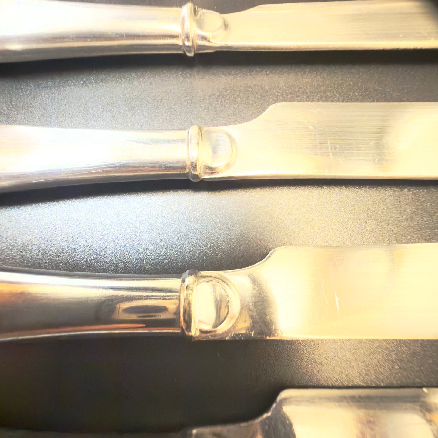 Smukt vintage sæt med frugtknive i sølvplet, D.F.A.