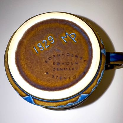 Søholm Blå Granit kop og underkop i blåbrunt stentøj