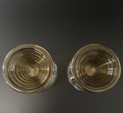 Ravfarvet Rømerglas til rød-hvidvins glas med drueranke