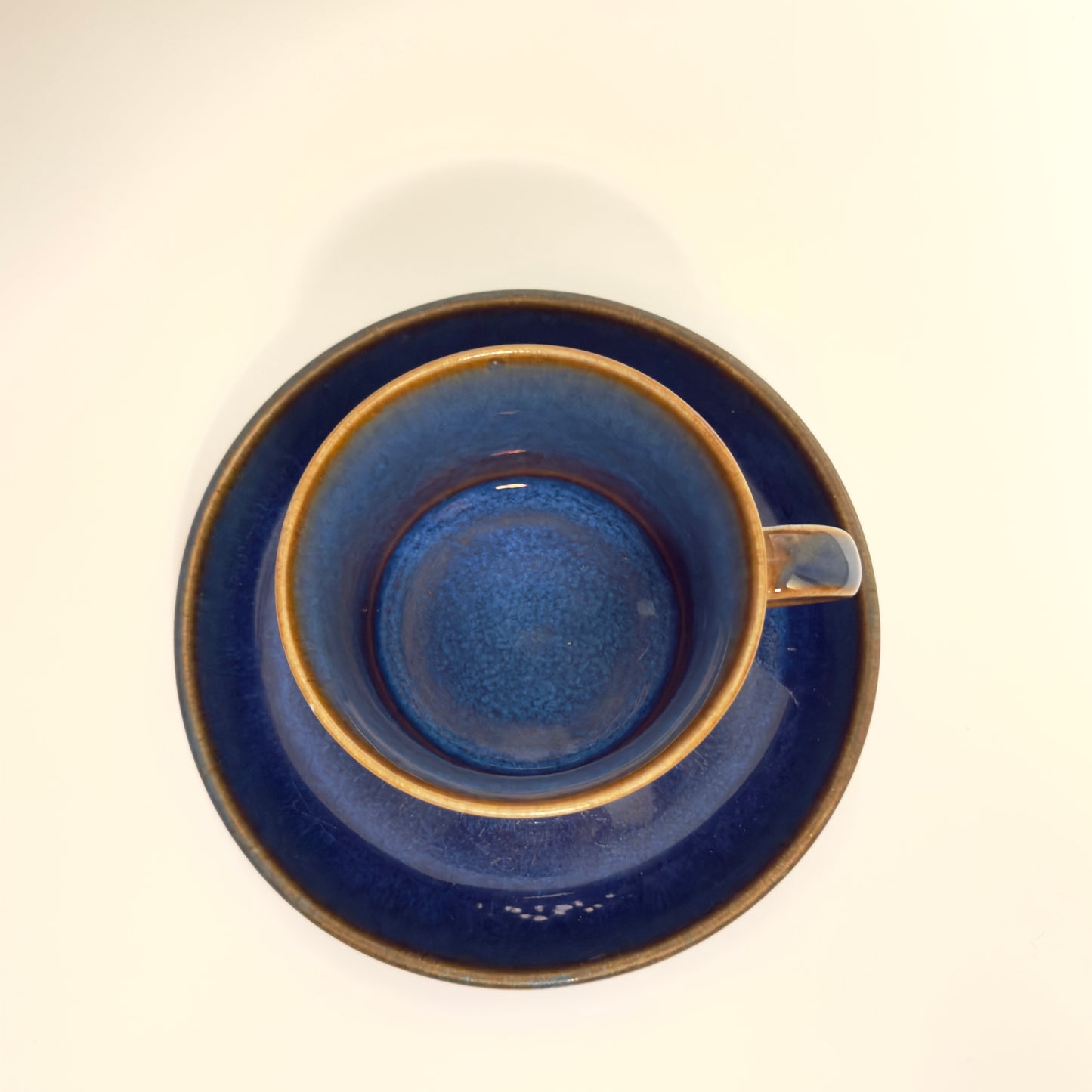 Søholm Blå Granit kop og underkop i blåbrunt stentøj