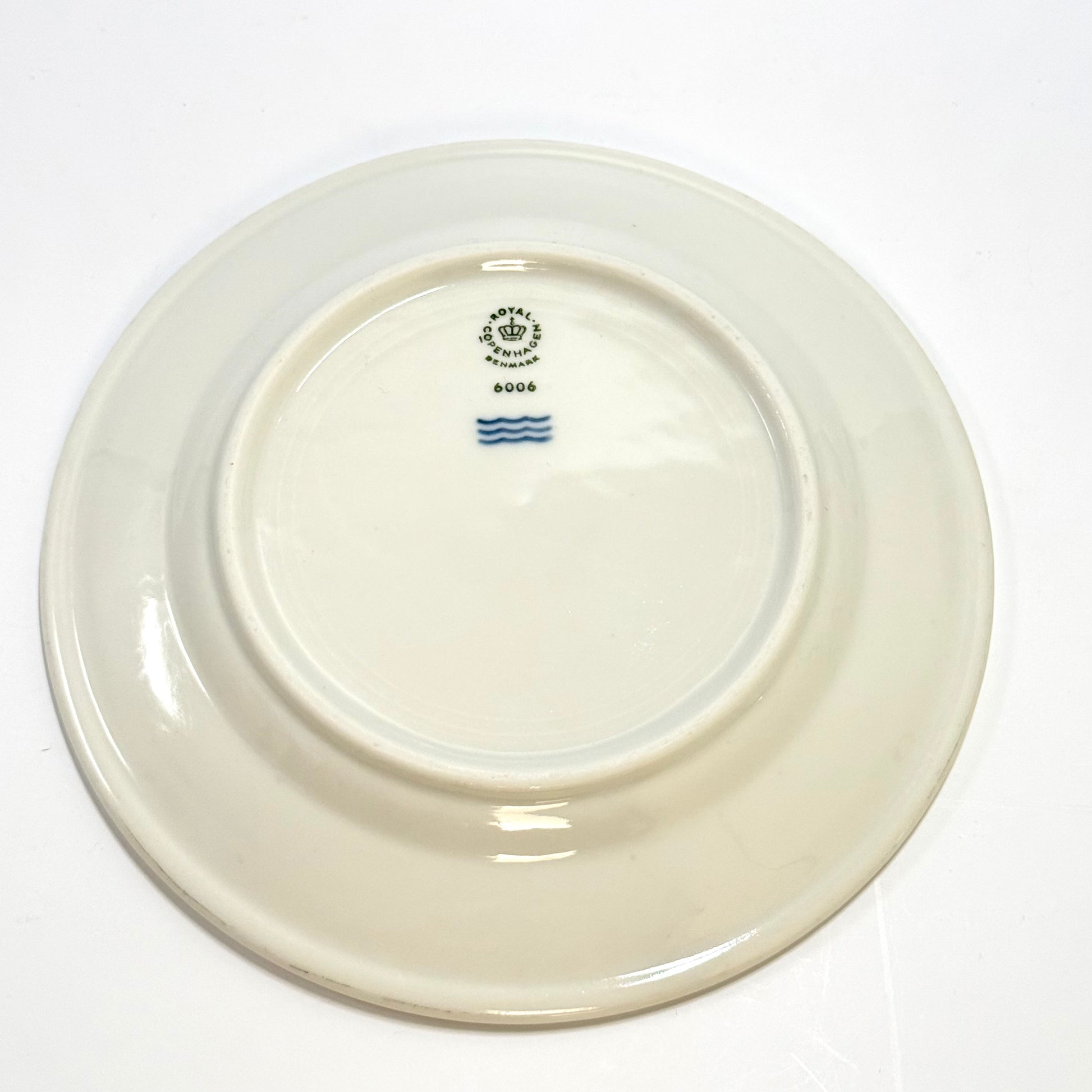 Royal Copenhagens hotelporcelæn “Vilde Planter”