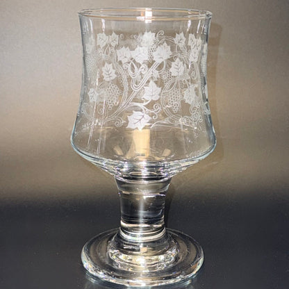 Flotte store Bacchus glas med ætset vinranke