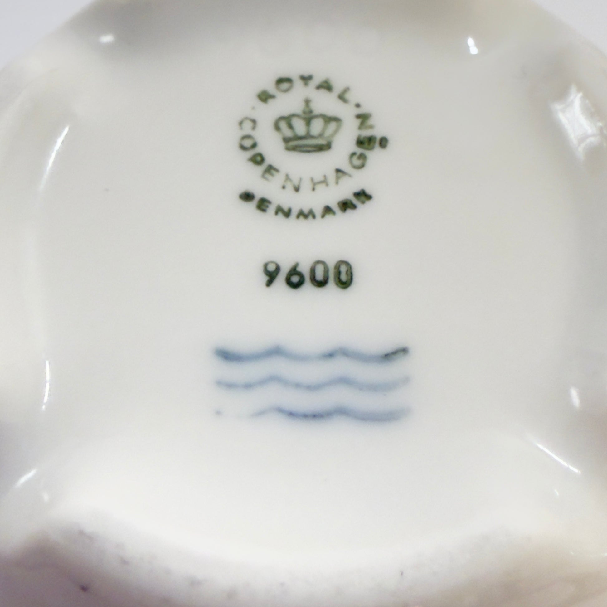 Royal Copenhagens hotelporcelæn “Vilde Planter”