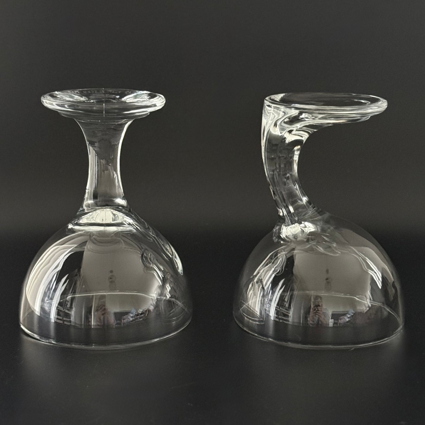 Italienske designglas med snoet stilk – sæt med 2