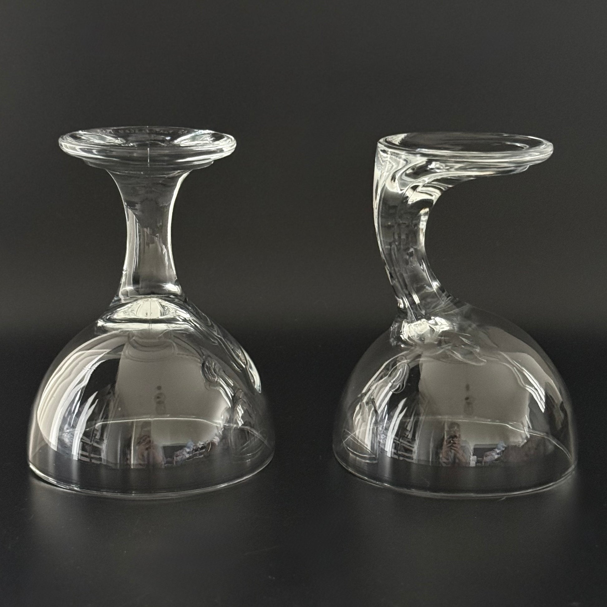 Italienske designglas med snoet stilk – sæt med 2