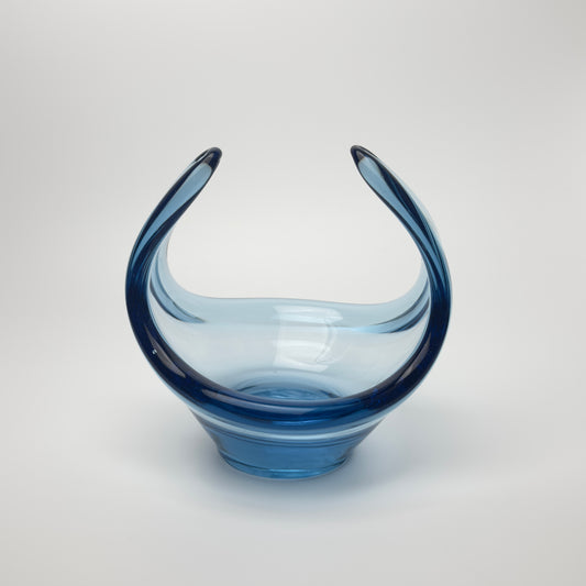 Svensk kunstglasskål i blå toner – muligvis Flygfors – 1950/60’erne