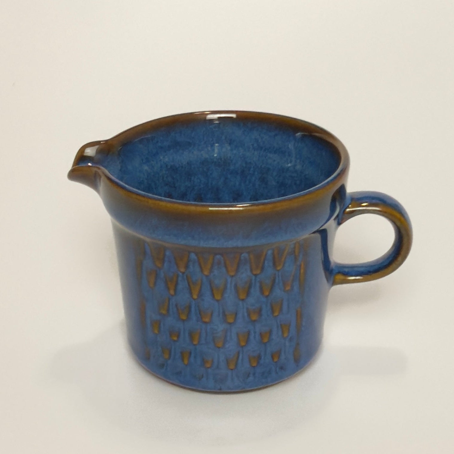 Søholms flødekande i blå granit