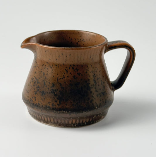 Knabstrup Nøddebo flødekande i stentøjsglasur