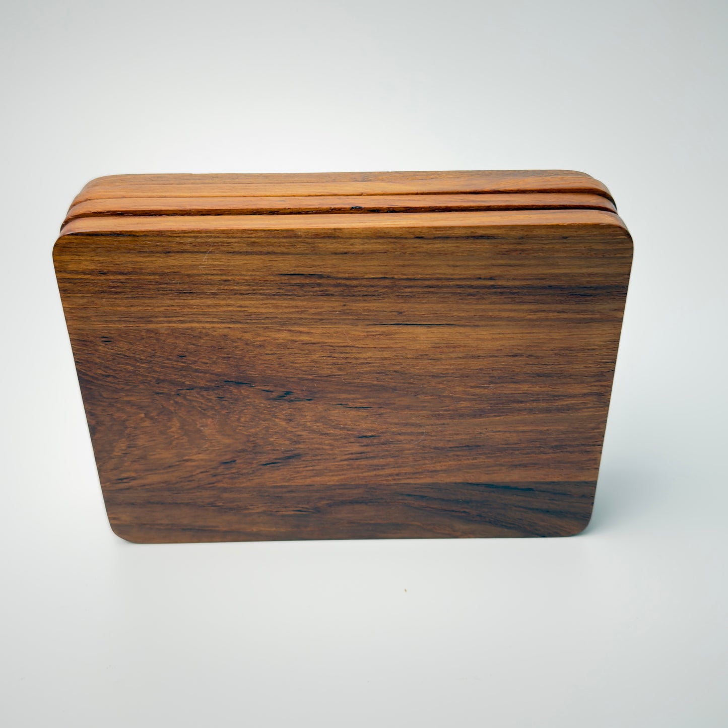 Teaktræs smørebrætter i massivt træ – sæt med 4 stk. – 17 x 12,8 cm