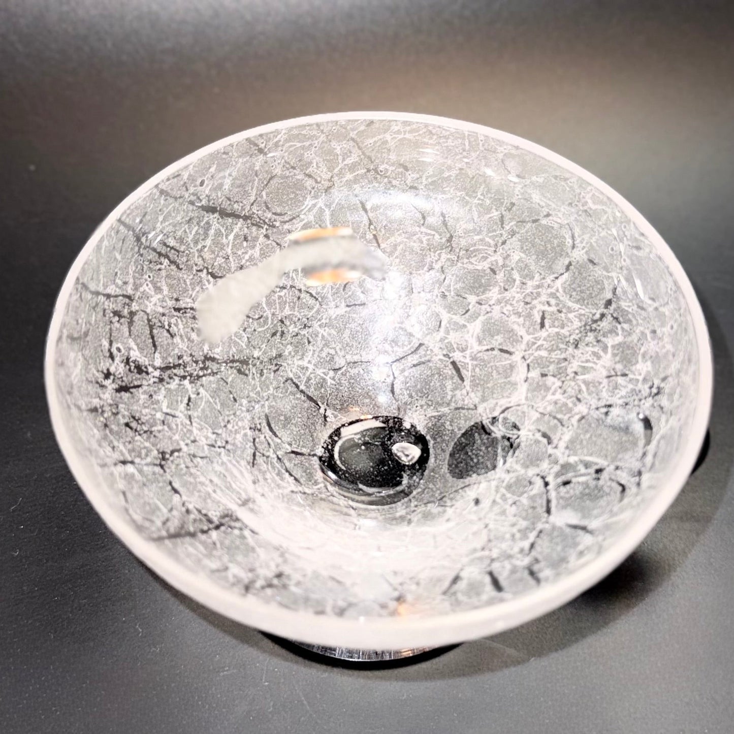 Svensk krakelé coupe-/dessertglas, attribueret til Johansfors eller Åfors glasbruk