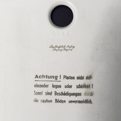 Arzberg model 1382 porcelæns morgenmadsbræt med rød kant