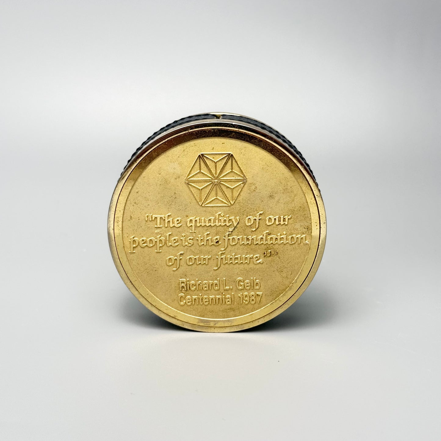 Bristol-Myers Centennial 1987 bordur/rejseur med alarm – firmamemorabilia