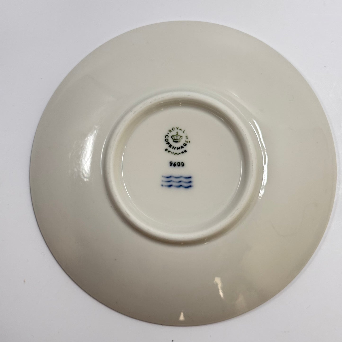 Royal Copenhagens hotelporcelæn “Vilde Planter”