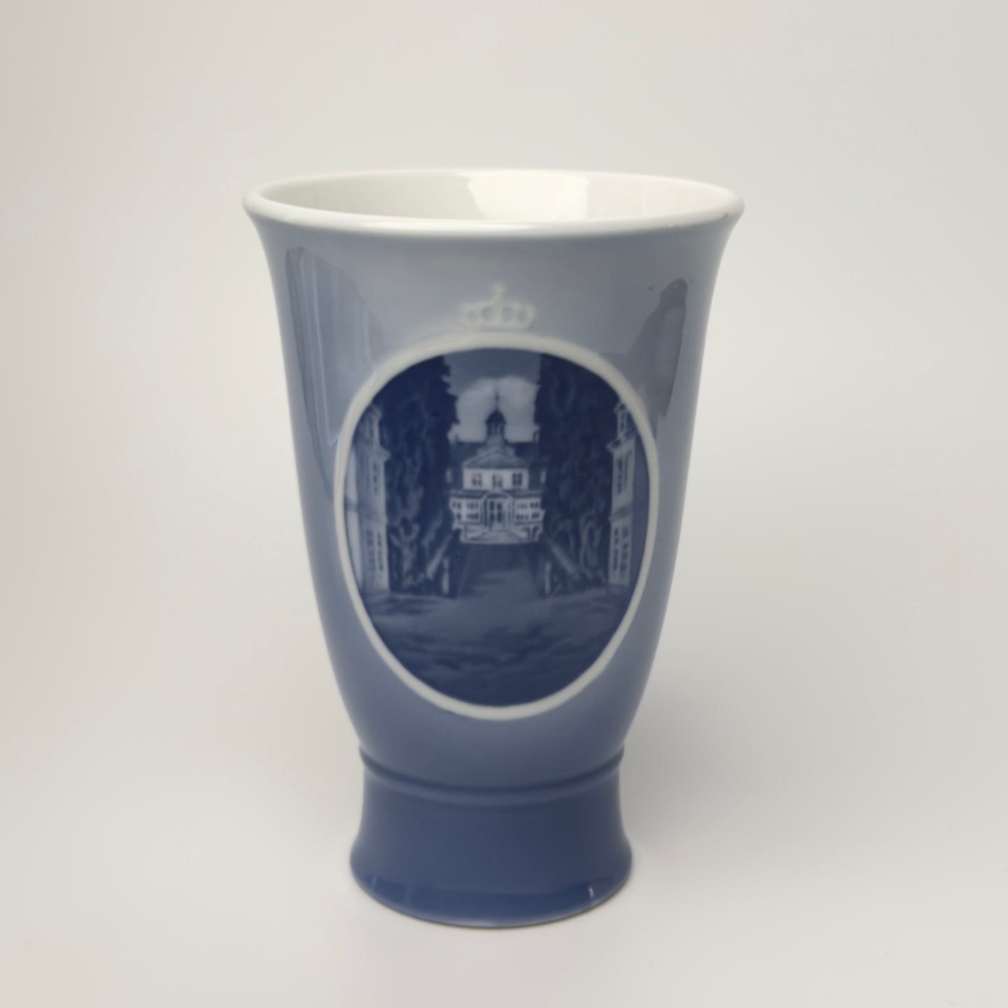 Royal Copenhagen rundskue vase 1937 i 1. sortering