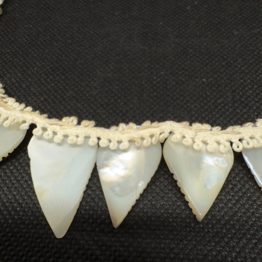 Vintage perlemorshalskæde - mother of Pearl