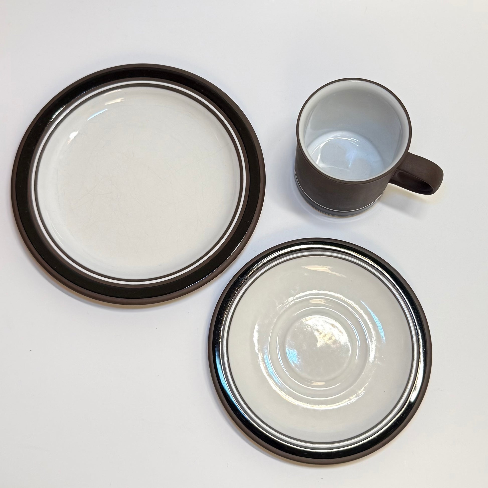 Hornsea Pottery England, model Vitramic Contrast 1978 – et originalt kaffestel, 3-delt sæt