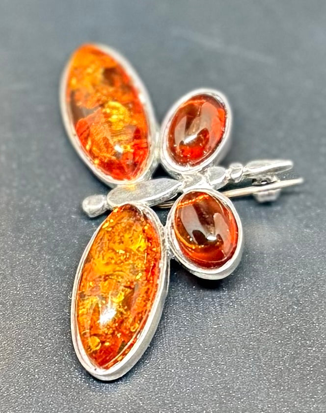 Brosche aus 925er Silber mit baltischem Bernstein – Schmetterling, Vintage
