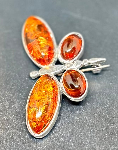 Brosche aus 925er Silber mit baltischem Bernstein – Schmetterling, Vintage