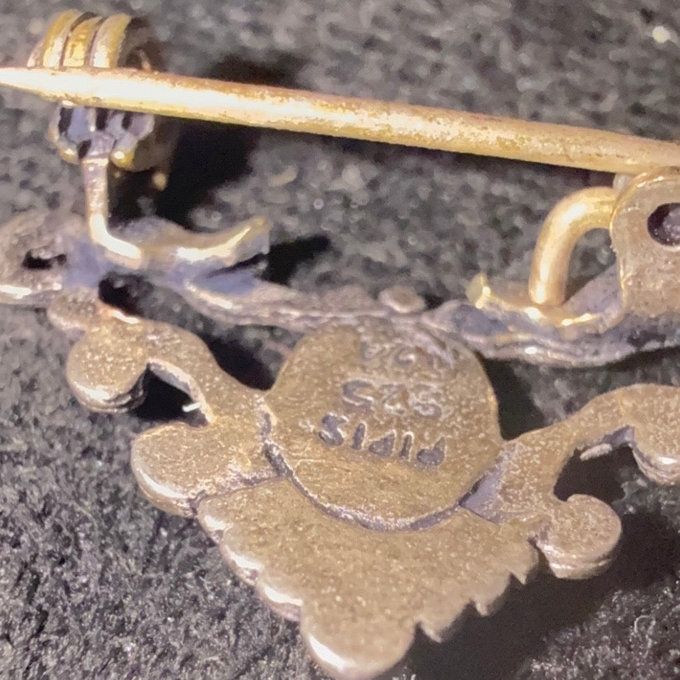 Vintage PIPIS 925 sølvbroche med naturlig koral – Græsk design