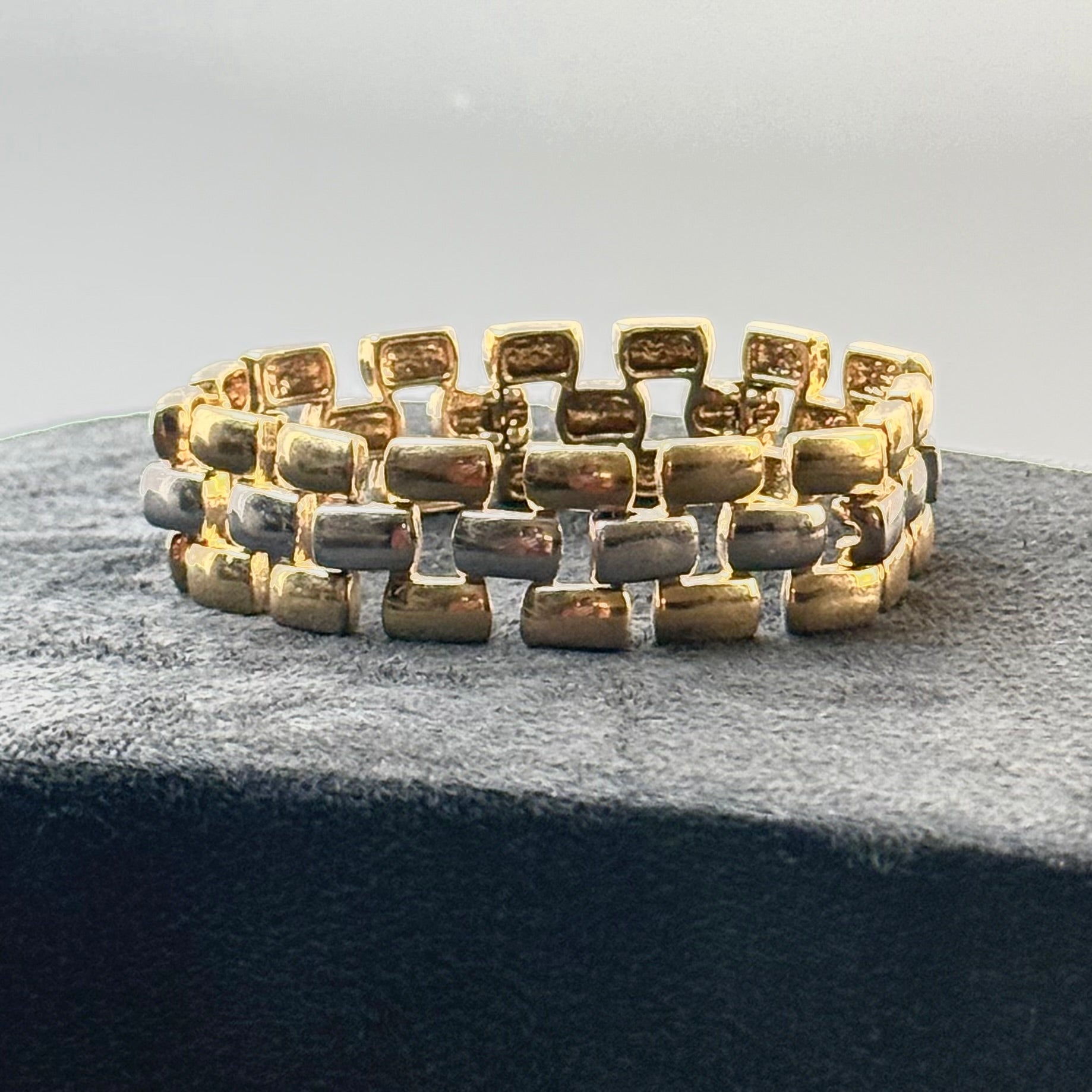 Vintage tofarvet armbånd i guld- og sølvfarvet metal
