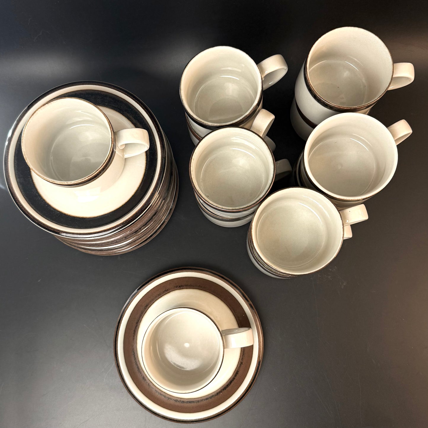Arabia Karelia kaffestel – 12 kopper og underkopper