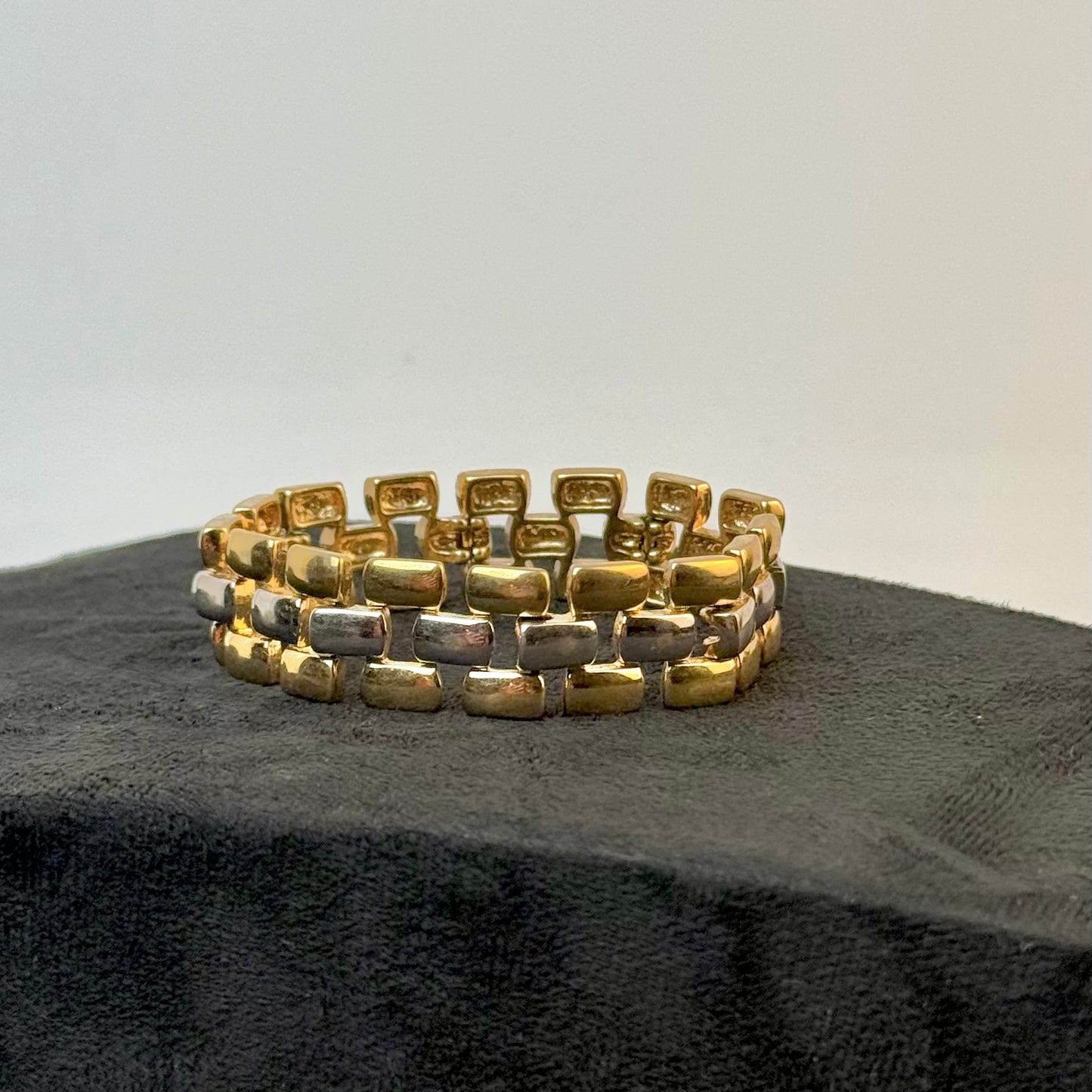 Vintage tofarvet armbånd i guld- og sølvfarvet metal