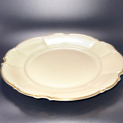 Hutschenreuther Selb, Bavaria, Germany - middagstallerken