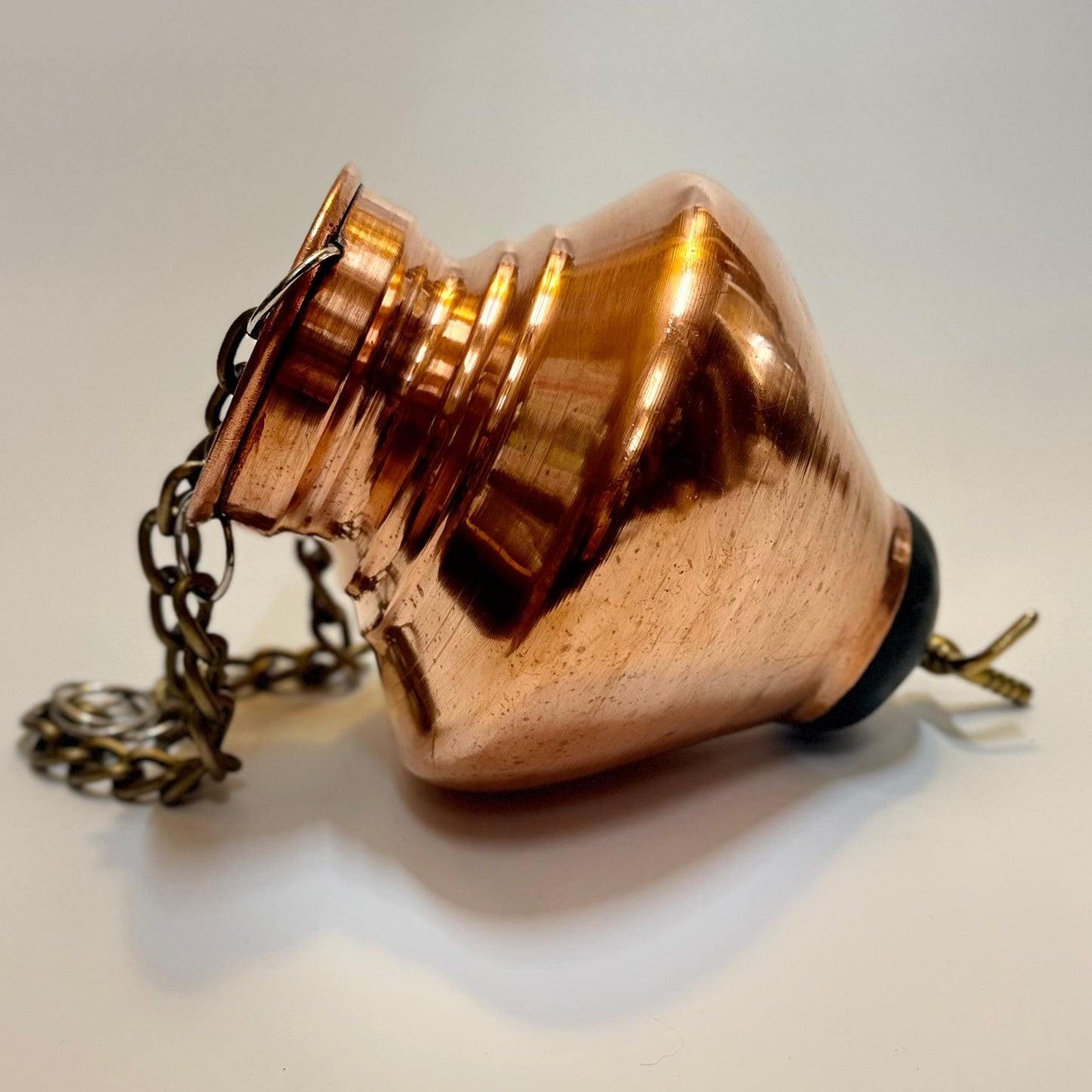 Shirodhara Pot i kobber – ayurvedisk oliebeholder