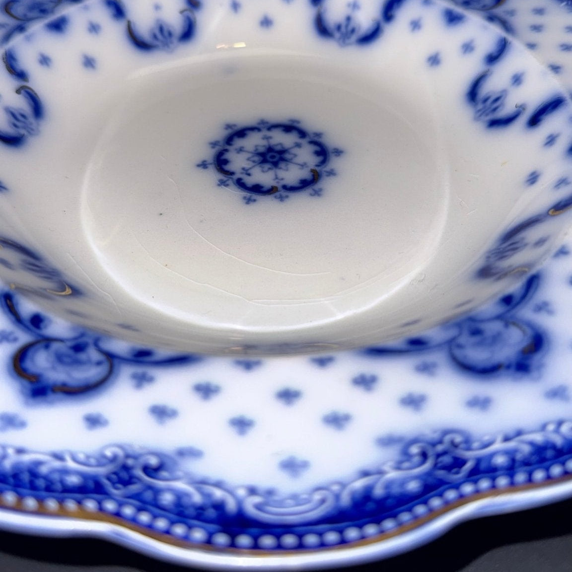 Antik engelsk Losol Ware middagstallerken – W. H. Grindley, Staffordshire (Keele), ca. 1890–1910 - Frøken Lilly