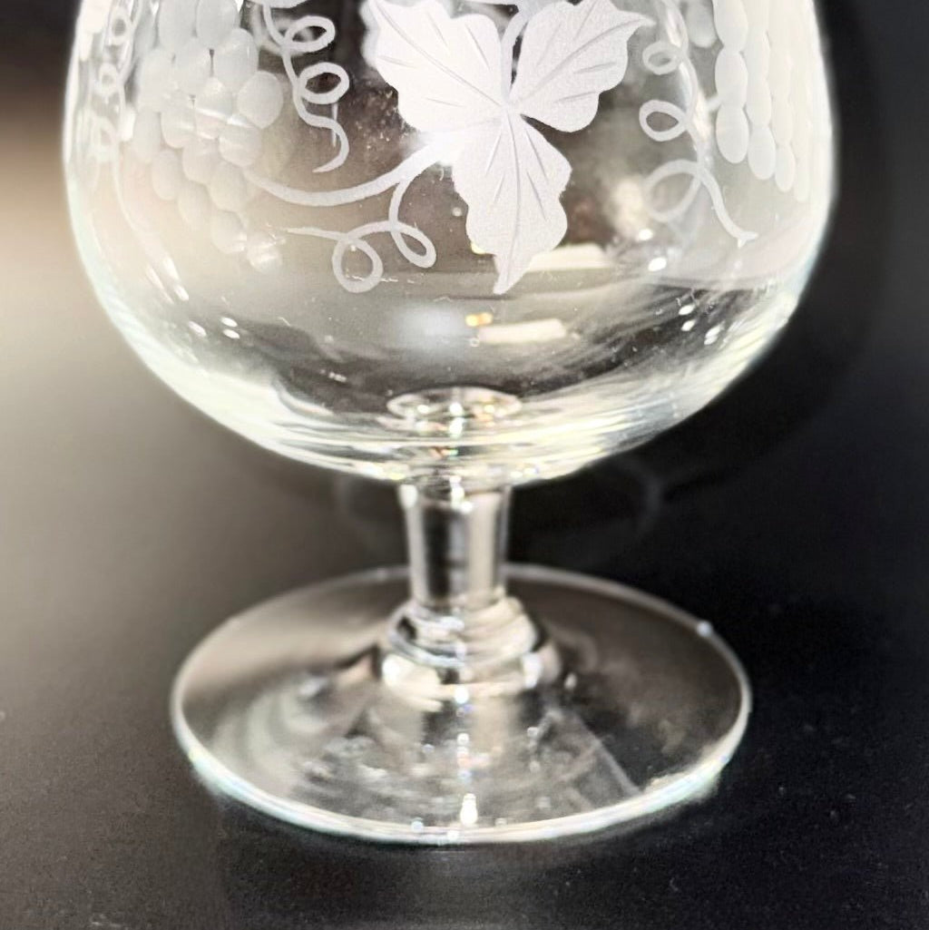 Bacchus cognacglas – ætsede druer og vinblade – vintage - Frøken Lilly