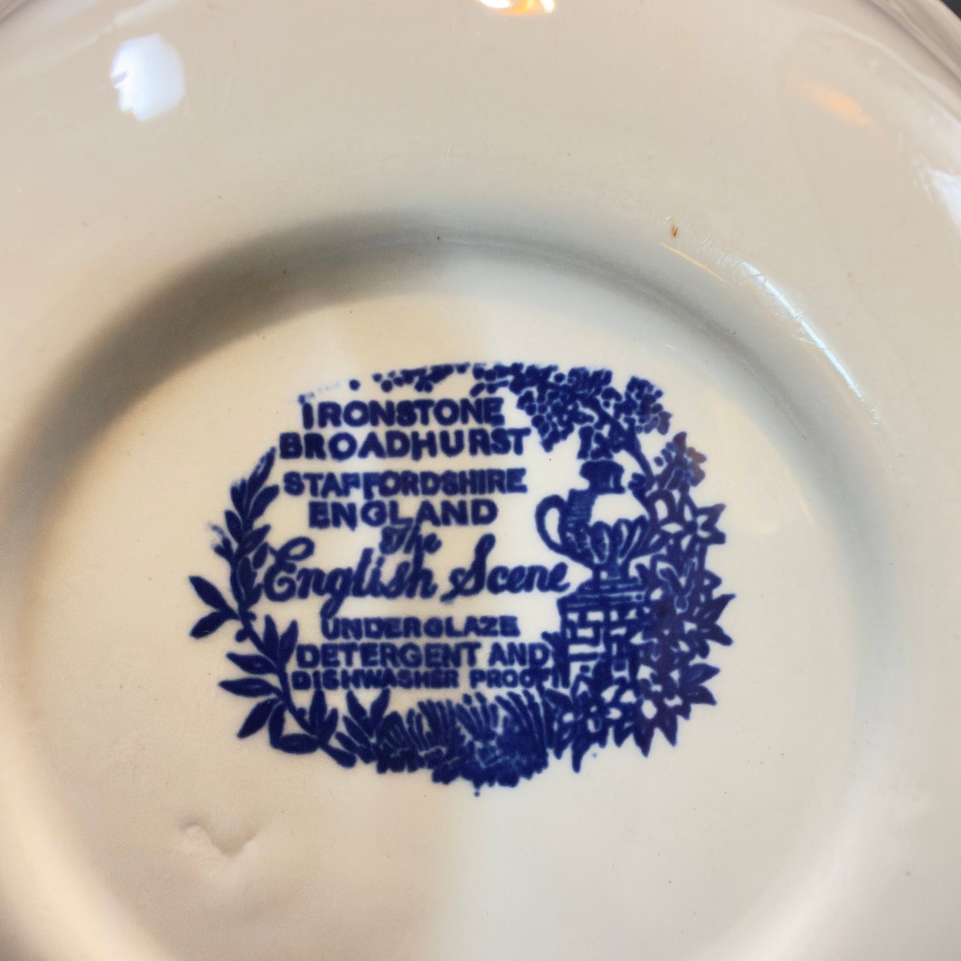 Broadhurst “The English Scene” dyb tallerken i blå ironstone, 15 cm fra 1960’erne