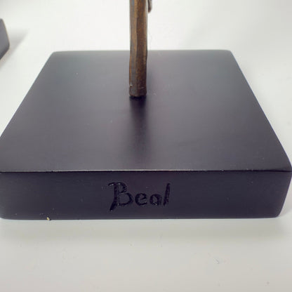 Dansemus – Beal figur i kobber og farvet resin - Frøken Lilly