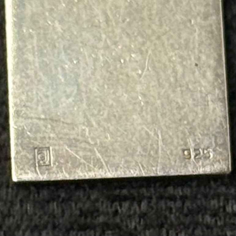 Georg Jensen Kongemærke 1940 damemodel i sort sterlingsølv-broche
