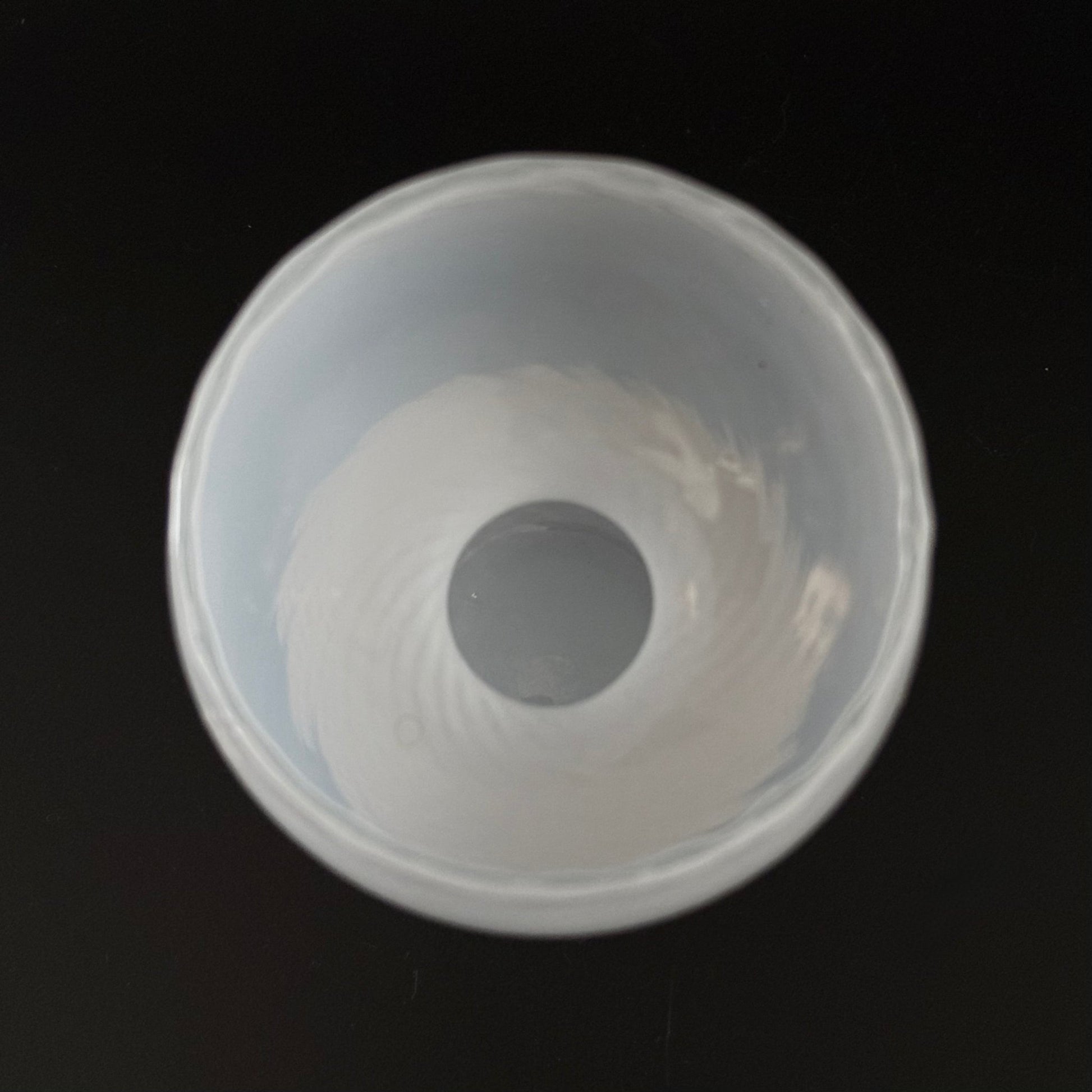 Holmegaard hyacintglas i opalglas model 341 12 28 fra 1981 - Frøken Lilly