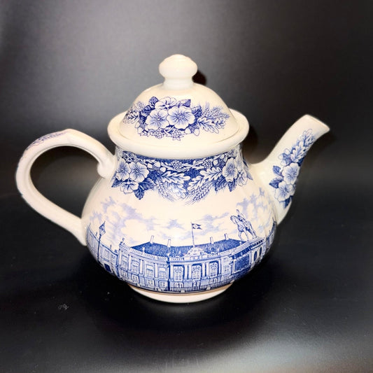 Imerco – 50 års jubilæums thekande i fajance, 1978 - Amalienborg Slot - Frøken Lilly