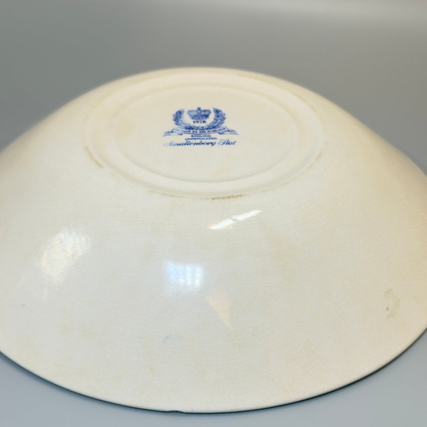 Imerco jubilæumstallerken 20 cm, dyb – Amalienborg Slot fra 1978 - Frøken Lilly