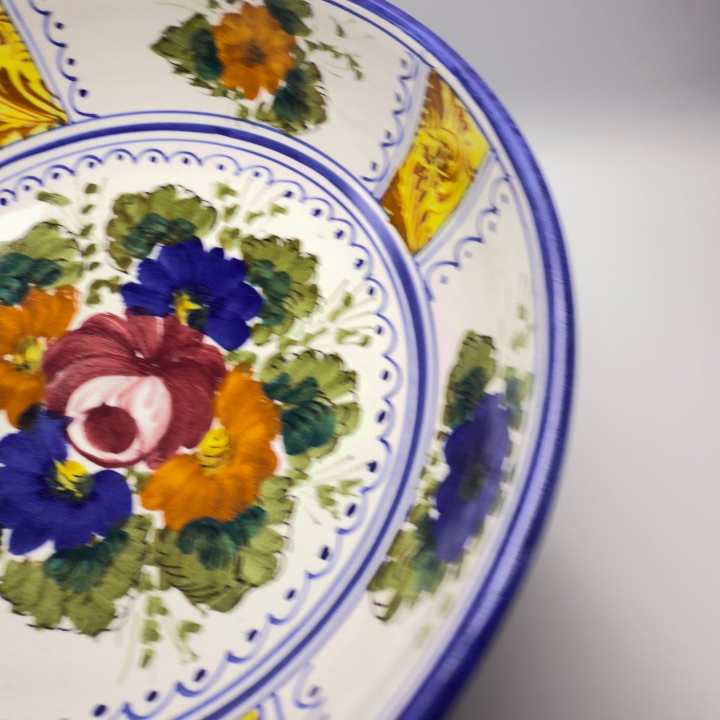 Italiensk majolica - skål - håndmalet – 1960 - 70’erne - Frøken Lilly