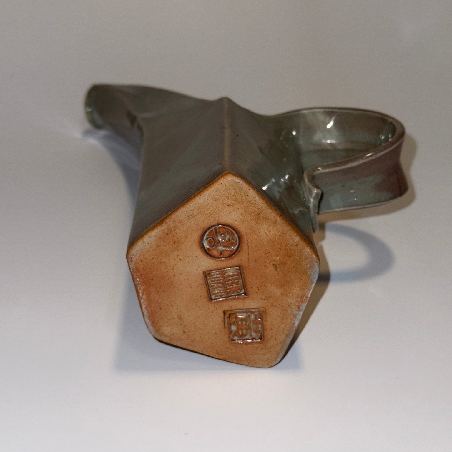 Niels Huang kande – dansk studiokeramik – signeret – skulpturel form 22 cm - Frøken Lilly