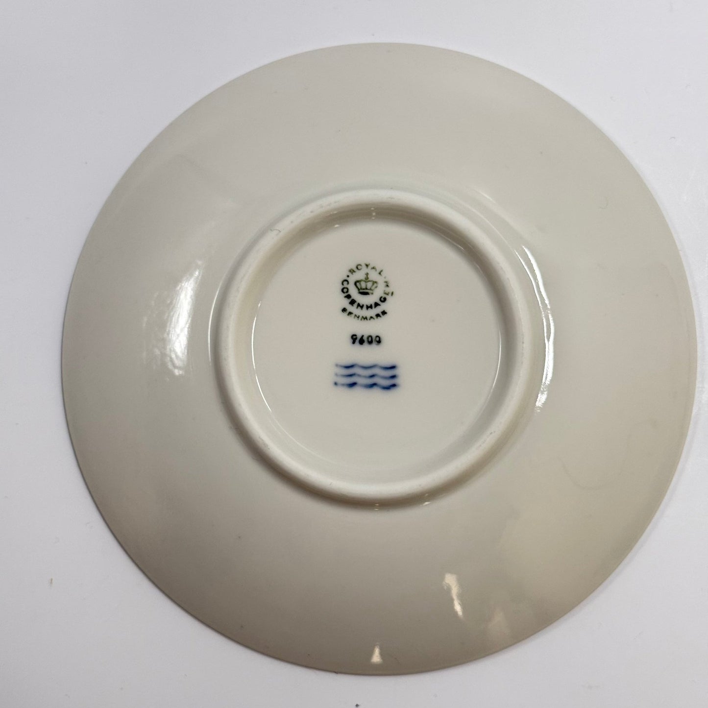 Royal Copenhagens hotelporcelæn “Vilde Planter” - Frøken Lilly