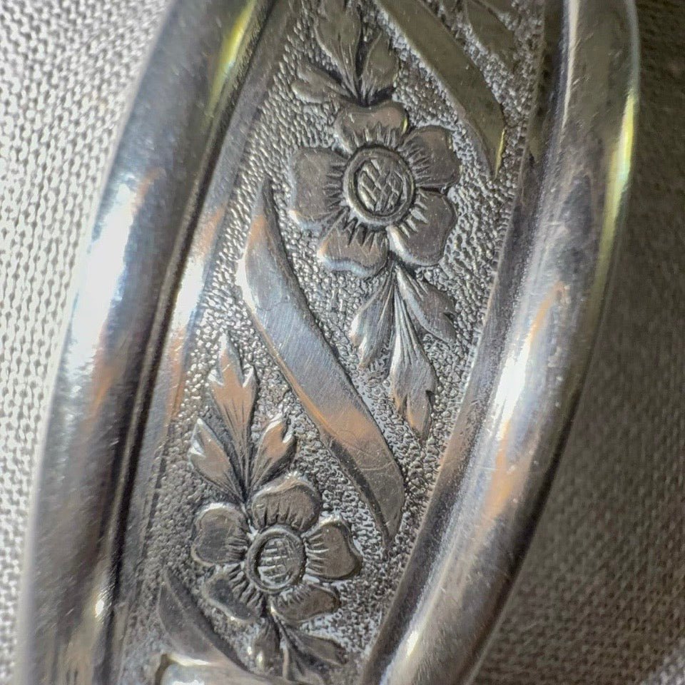 Speidel antik armbånd i 835 sølv med skønvirkeinspireret blomsterdekor - Frøken Lilly