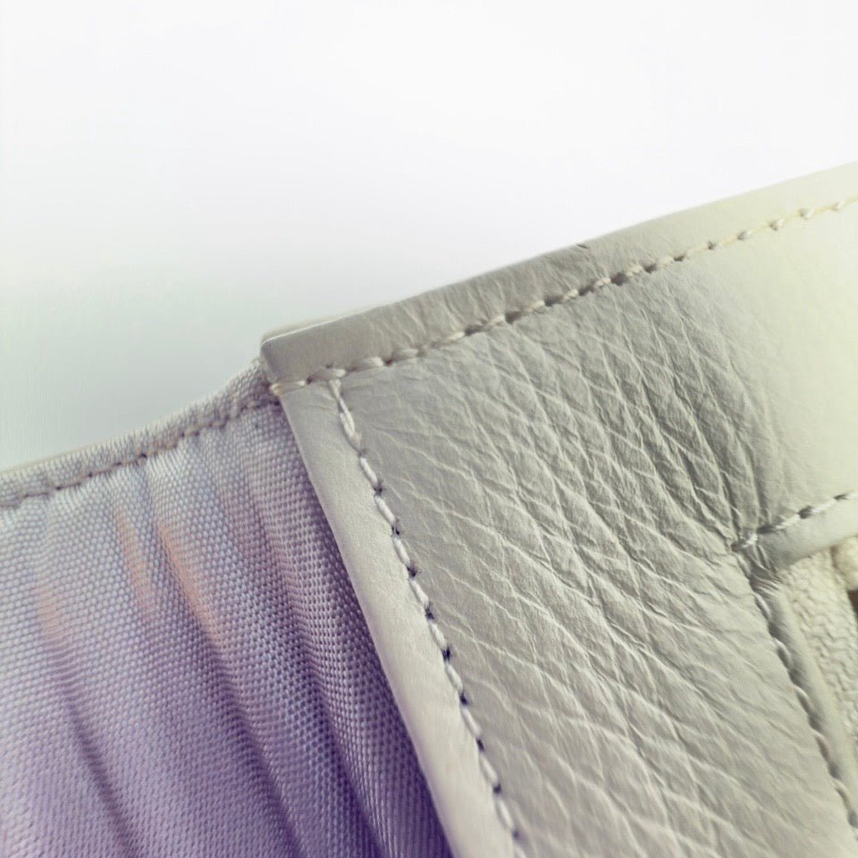 Vintage Comtesse clutch i hvidt læder - Frøken Lilly
