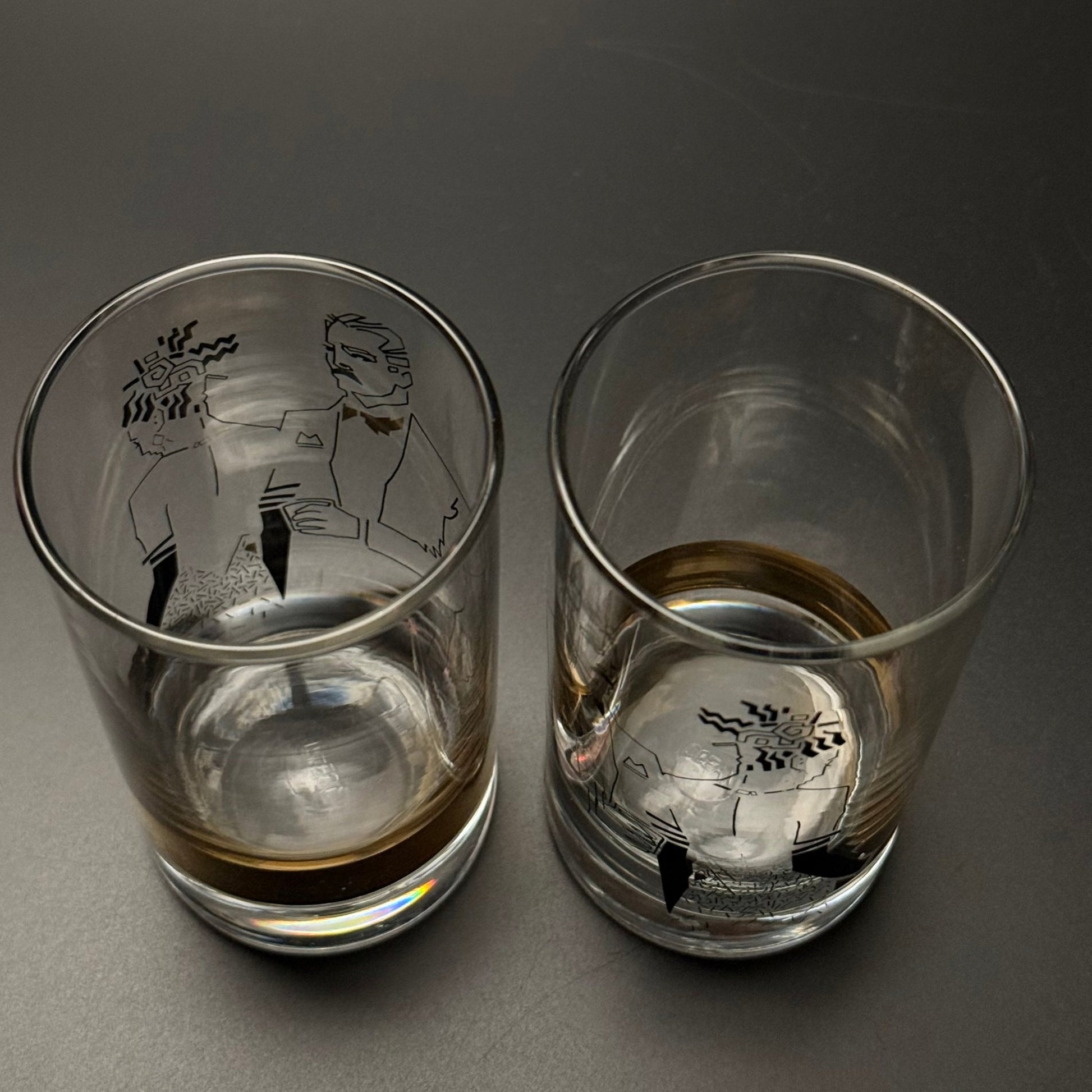 Vintage longdrink glas med grafisk motiv – 80/90’er med 40’ernes art deco stil - Frøken Lilly
